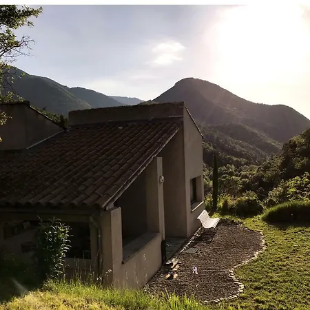 La Maison De *